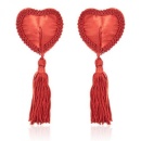 Nakładki na sutki Heart Nipples Tassels RED w kształcie serca, czerwone z frędzelkami - 1