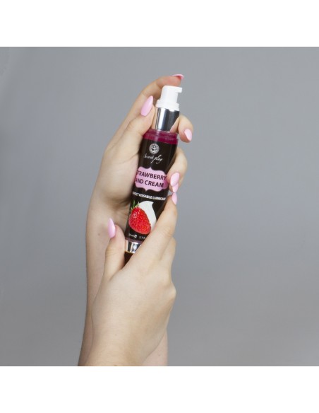 Olejek Do Masażu Strawberry / Cream Hot Effect Kissable Lubricant 50 ml - Olejki i żele do masażu - 2