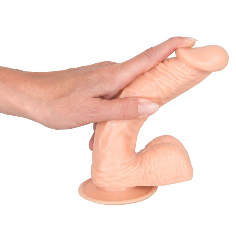 Realistyczne dildo European Lover Medium z przyssawką i jądrami, TPE, 20 cm - 1