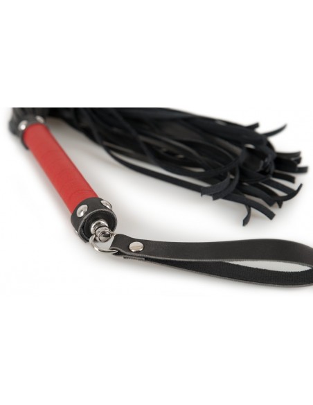 Bad Kitty Flogger