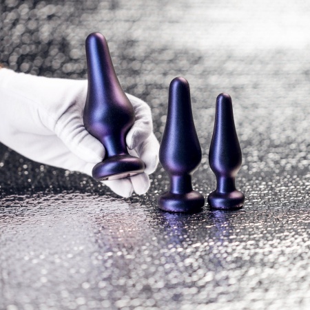 Zestaw zatyczek analnych Comets - 3 stopniowane rozmiary z miękkiego silikonu, dł. 10-13 cm, średnica 2,9-4,6 cm - 6