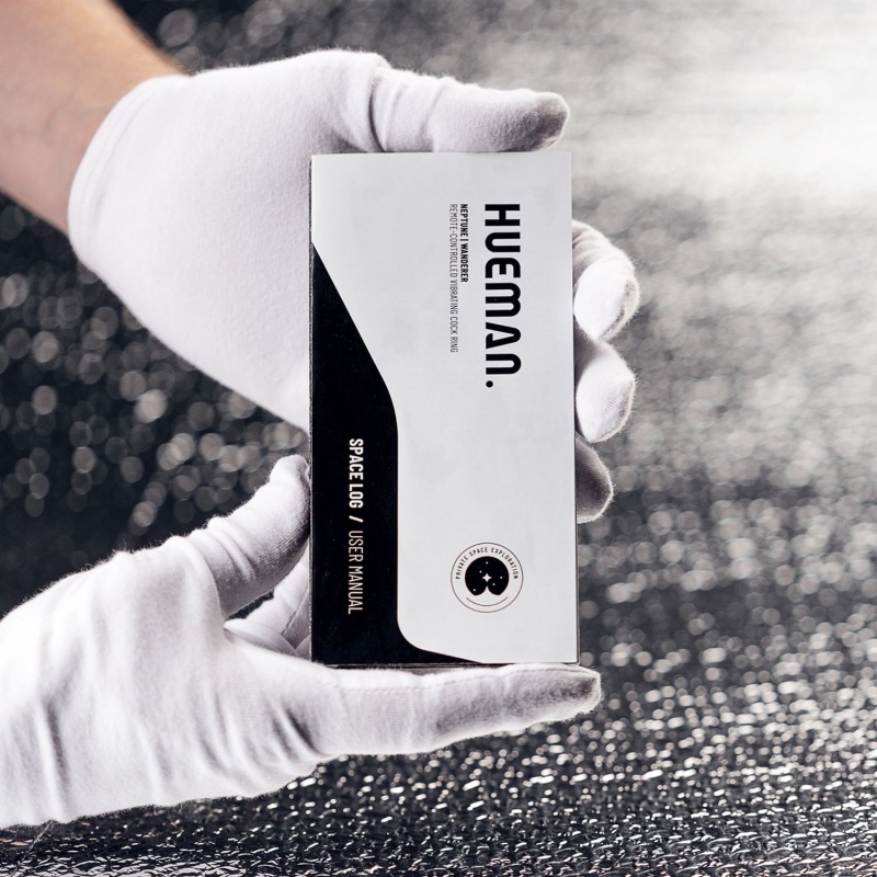 Zestaw zatyczek analnych Comets - 3 stopniowane rozmiary z miękkiego silikonu, dł. 10-13 cm, średnica 2,9-4,6 cm - 8