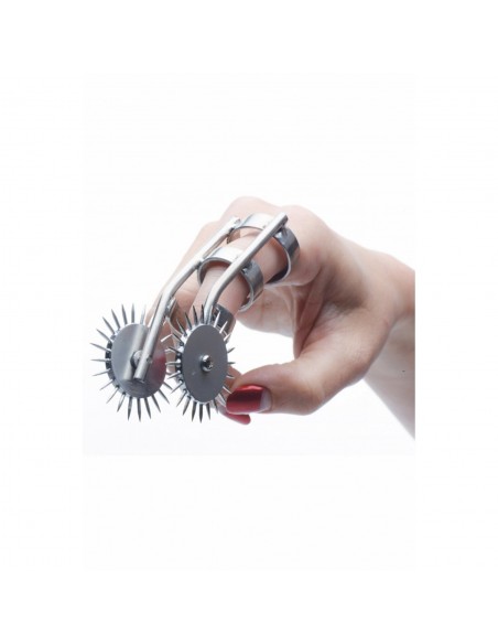 BDSM-Master Series Spikes Double Finger Pinwheel Grey