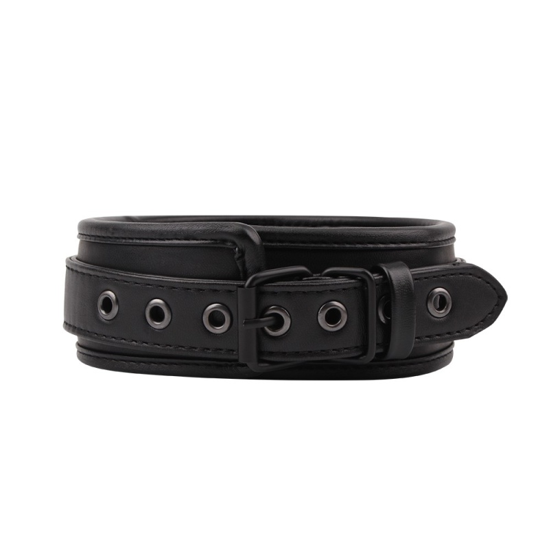 Obroża BDSM Deluxe Leather Collar — regulowany pas z tworzywa PU z metalową klamrą i wyściełaniem wewnętrznym, obwód dopasowywan - 3