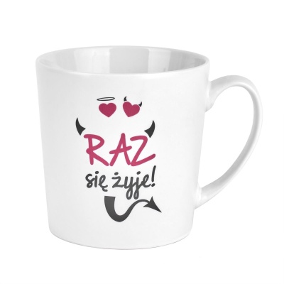 Kubek z napisem Grzeczne dziewczynki na wieczór panieński - 1 2