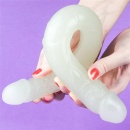 Podwójne dildo Lumino Play świecące w ciemności | 37 cm – podwójna stymulacja, realistyczna tekstura - 14