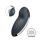 Wibrator nakładany Tap & Climax 2 Grey - 11 programów wibracji i 11 programów stukania, podwójna stymulacja łechtaczki - 2