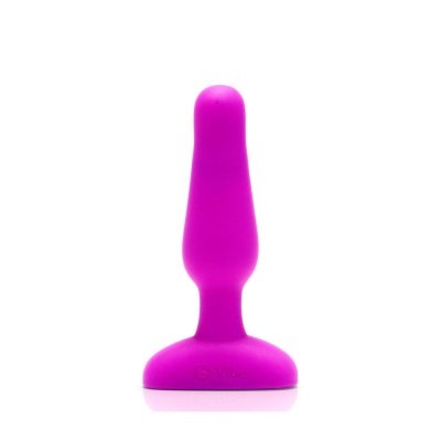 Korek analny Novice Plug Fuchsia - wibrujący, zdalnie sterowany, silikonowy, 8,5 cm - 1 2
