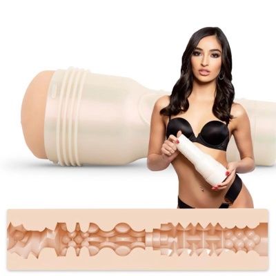 Fleshlight Girls - Emily Willis Squirt - 1