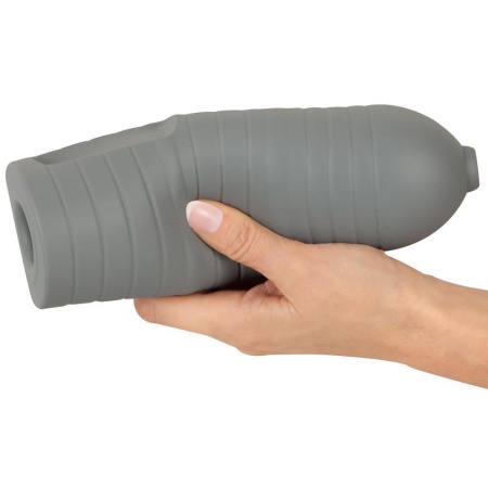 Wymienny rękaw Suck-O-Mat 3, rozmiar L - silikon + poliuretan (PU), pierścienie stymulujące, 21 cm - 7