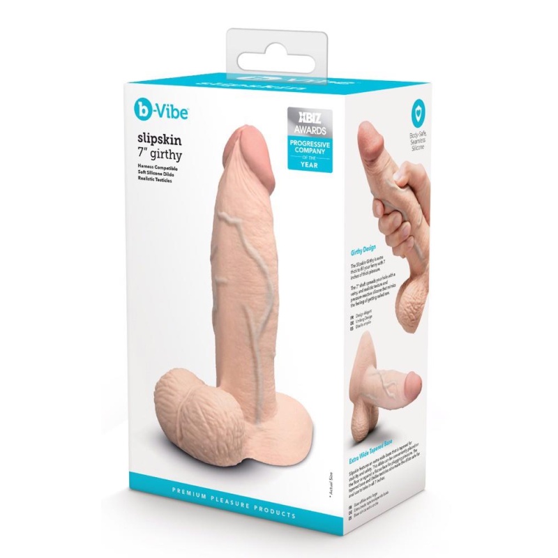 Dildo Slipskin Girthy - realistyczne jądra, zakrzywiony kształt, 17,8 cm, kompatybilne z uprzężą - 1