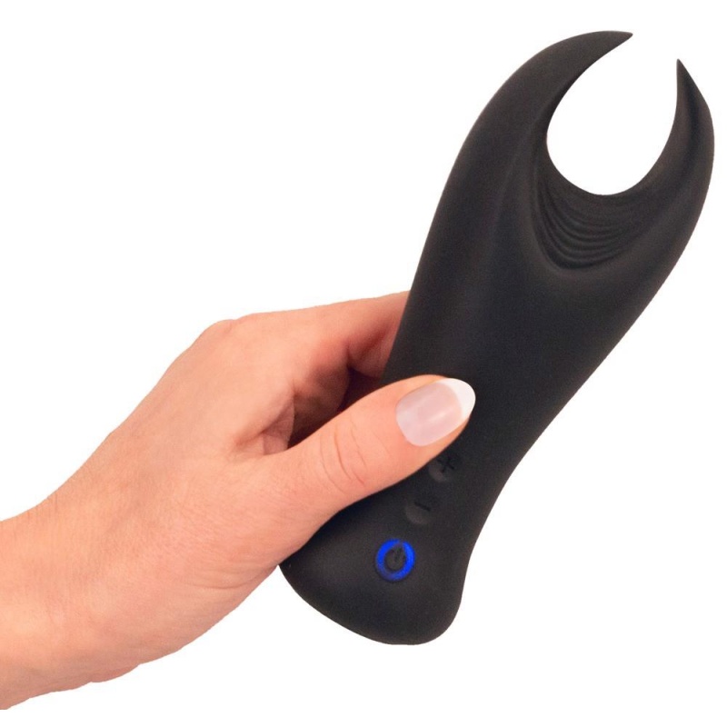 Wibrator na penisa Rebel Cock Vibrator z elastycznymi skrzydełkami wibracyjnymi, 10 trybami wibracji i długością 16 cm - 7