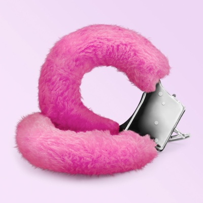 Futrzane Kajdanki Love Cuffs Różowe z Bezpiecznym Zamknięciem - 1 2