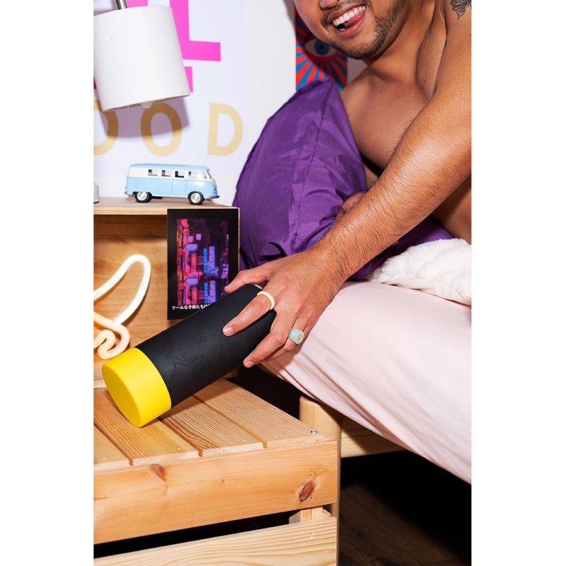 Masturbator ręczny Dash z regulowanym efektem ssania 20 cm - 13