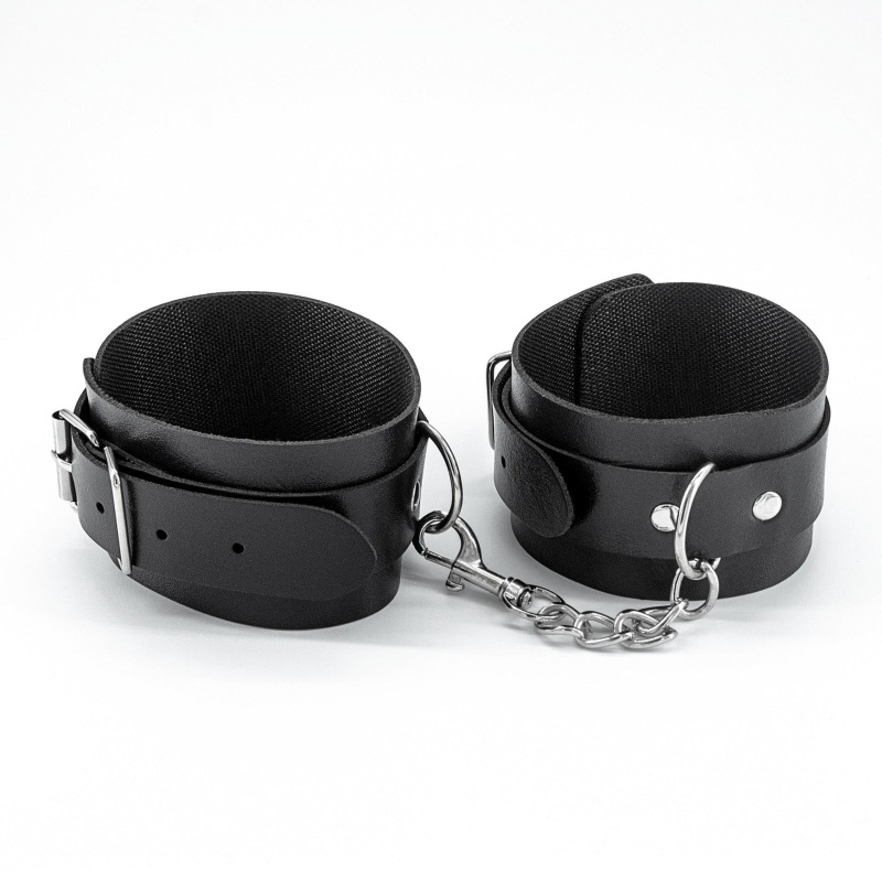 Zestaw bondage Punisher 8-częściowy – metal i skóra syntetyczna - 4